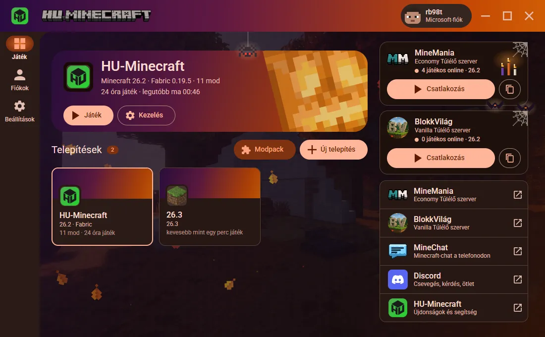 A HU-Minecraft launcher kezdőlapja: fent a legutóbb játszott telepítés, alatta a telepítések kártyái, jobbra a MineMania szerver és a közösség