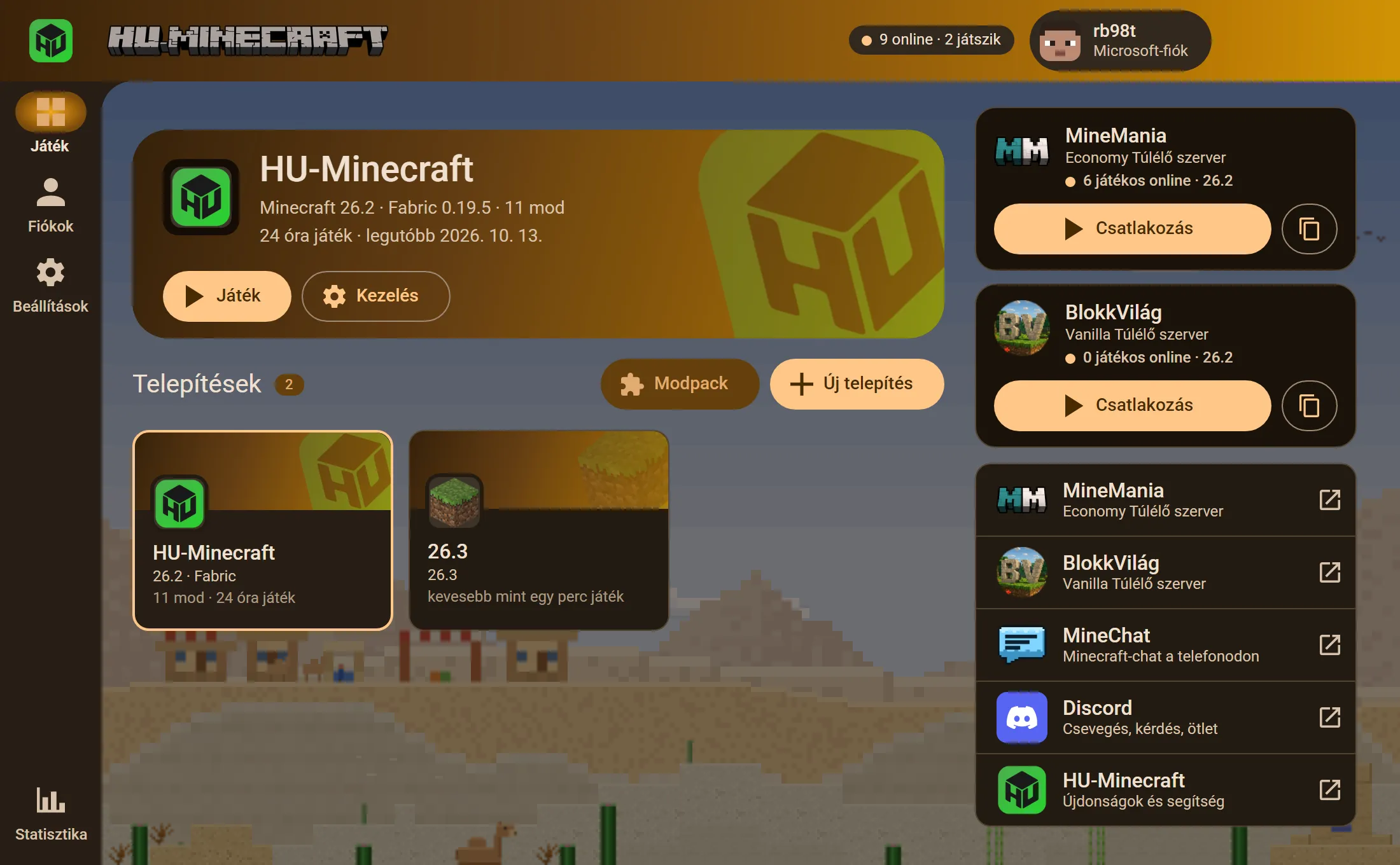 A HU-Minecraft launcher kezdőlapja: fent a legutóbb játszott telepítés, alatta a telepítések kártyái, jobbra a MineMania szerver és a közösség